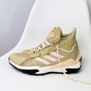 Adidas Terrex Hyperblue Mid RAIN.RDY Leather Hiking Boots Shoes Tan Black 10.5